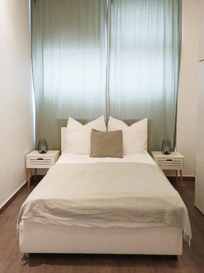3 Bedrooms With Ensuite Bathrooms Wien Exteriör bild