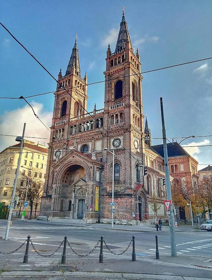 3 Bedrooms With Ensuite Bathrooms Wien Exteriör bild